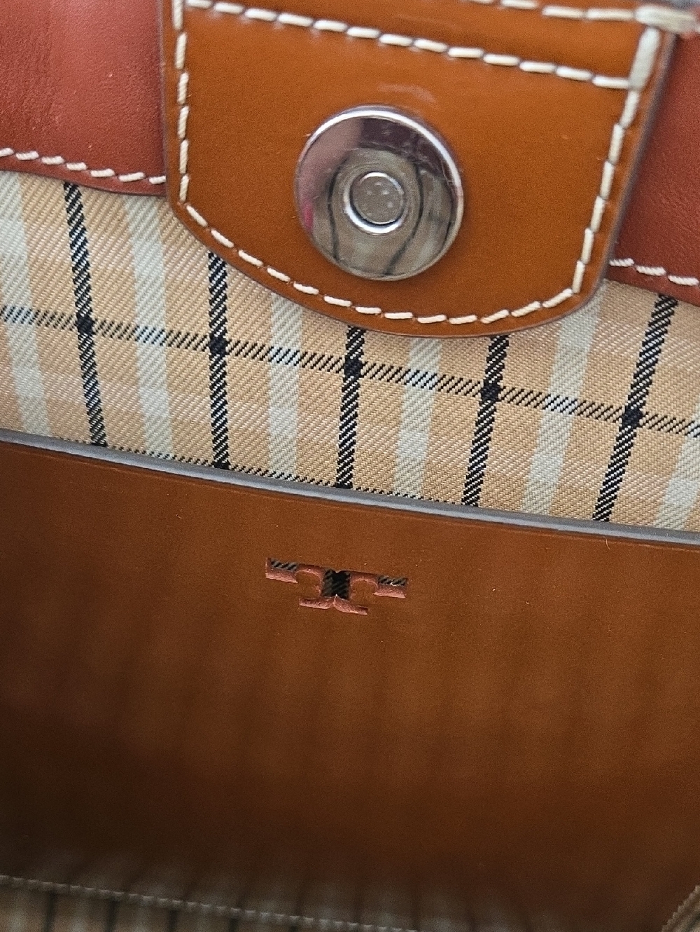 Tory Burch McGraw Canvas Bucket Bag with Black & Brown Trim - Picture 11 of 14